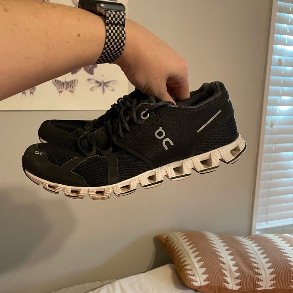 On Cloud Black & White Running Shoes